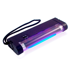 UV EMITTING LIGHT SOURCE FOR DEMONSTRATIONS